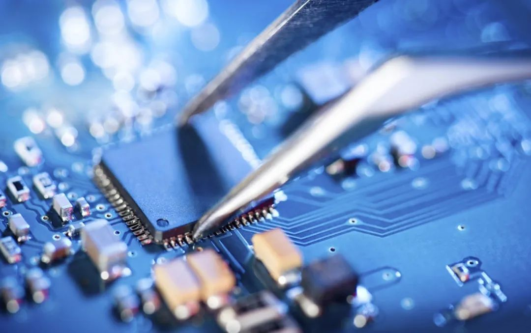 專(zhuān)業(yè)收購(gòu)XILINX、APPLE、ALTERA、AD、MAXIM、ST、TI、ATMEL、NXP芯片
