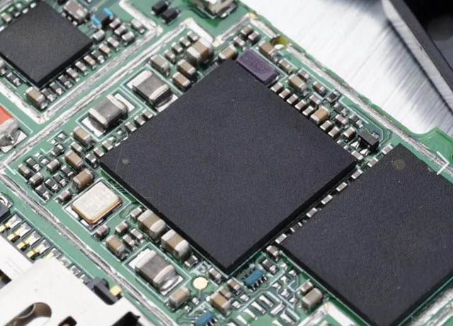 供應【Infineon】無線連接：供應藍牙 5.0 模塊、Wi-Fi 4 SoC、AIROC 汽車無線組合芯片