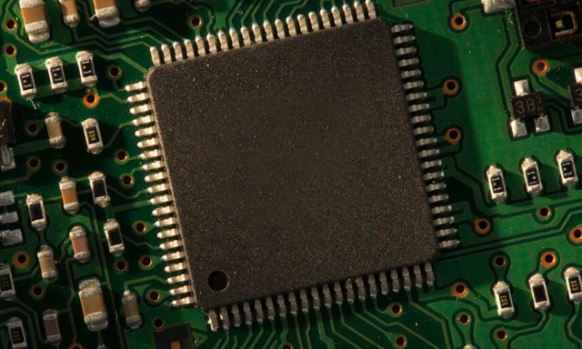 收購 [Microchip] 電源管理IC：以太網(wǎng)供電（PoE）IC、碳化硅（SiC）器件、熱插拔控制器